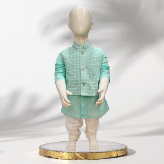 Rajneeti Kurta Set