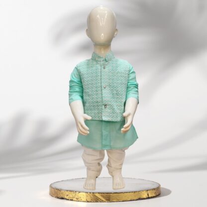 Rajneeti Kurta Set