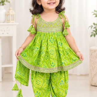 PATIYALA SET IN FRESH GREEN